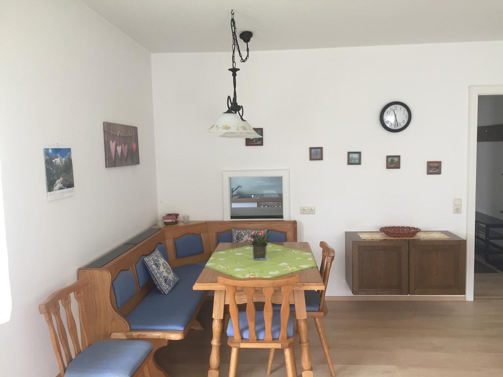 Fewo Claudia Garmisch-Partenkirchen Exterior photo